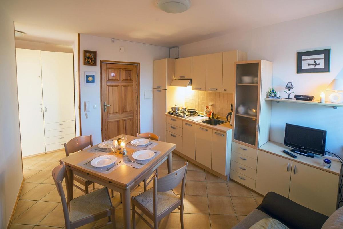 Apartment Apartament Dadaj Dadaj